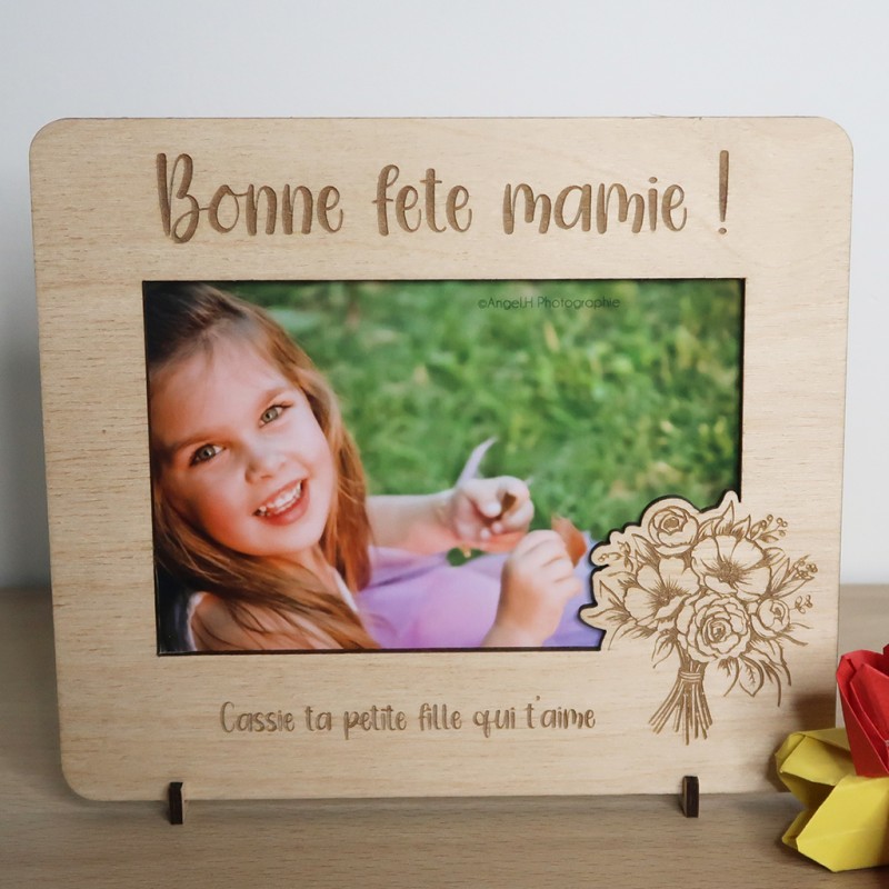 Cadre photo "bonne fête mamie"